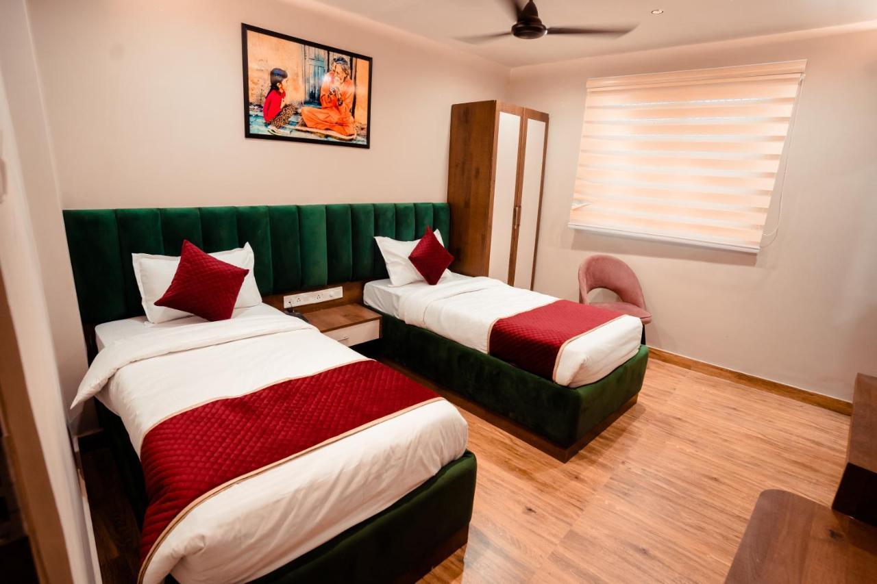 Hotel Jsr Ganga Varanasi Exterior foto