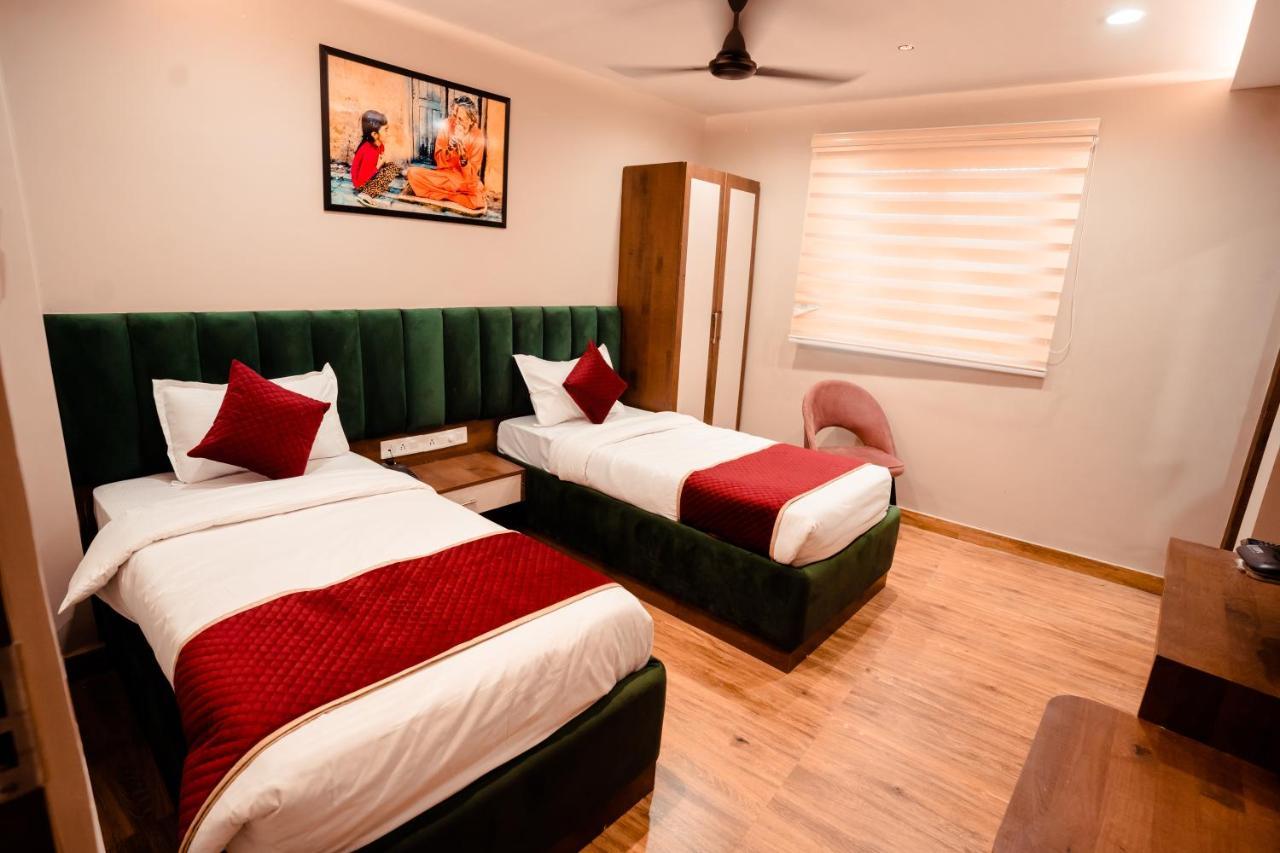 Hotel Jsr Ganga Varanasi Exterior foto