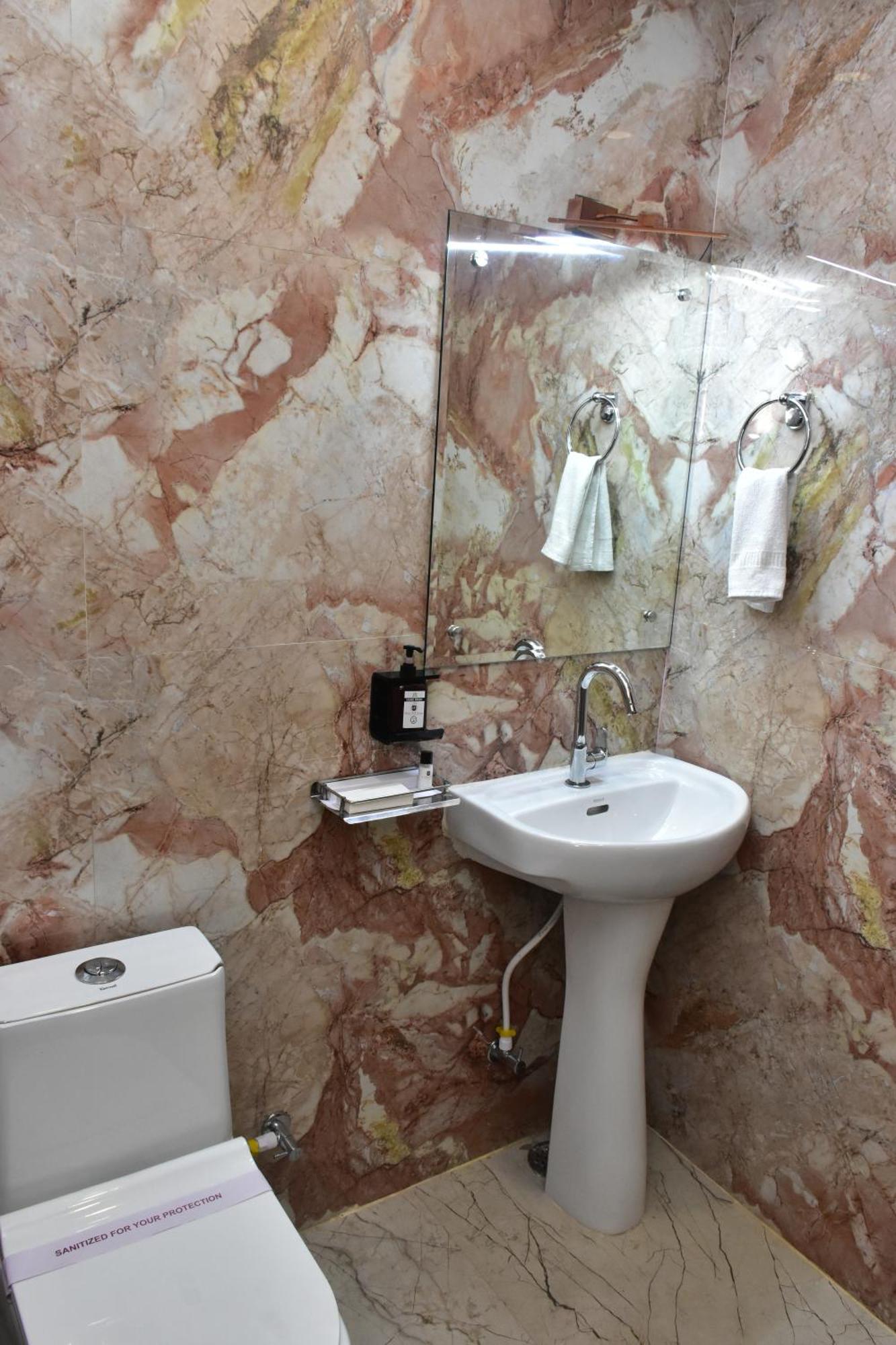 Hotel Jsr Ganga Varanasi Exterior foto